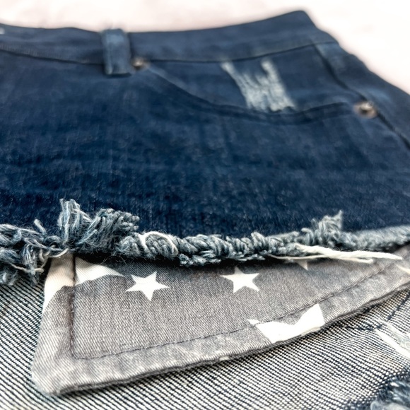 Rip Curl 🌊 Low Rise Denim Shorts - Picture 3 of 4